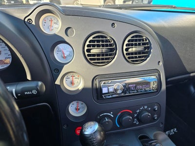 2004 Dodge Viper SRT10