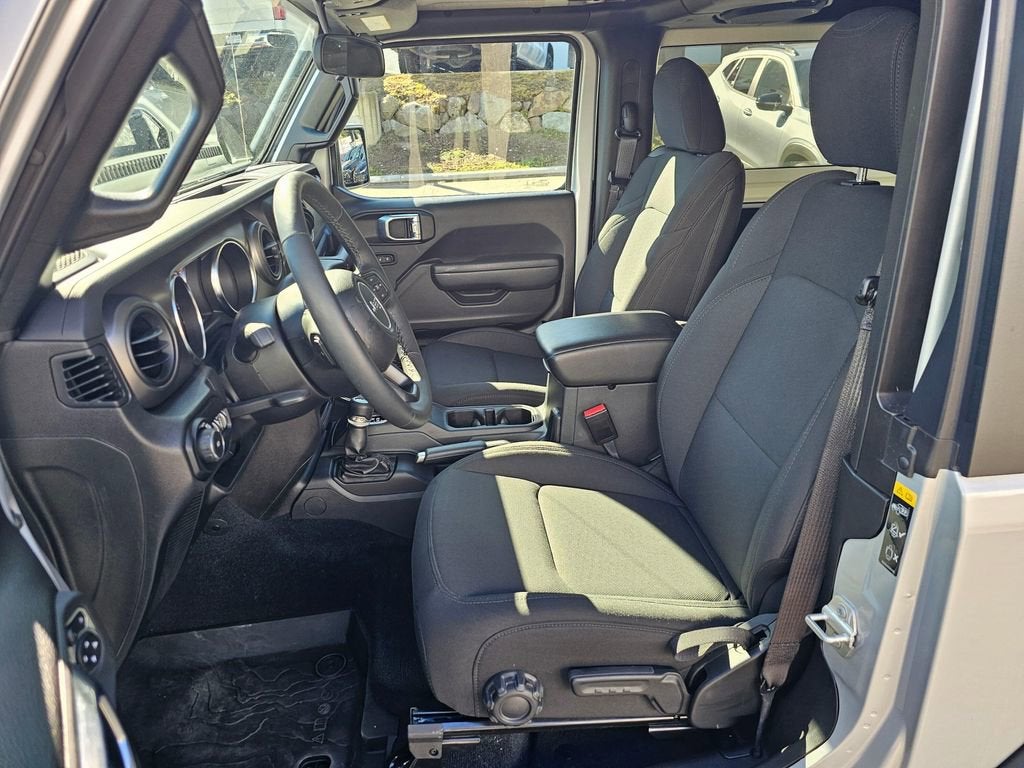 2022 Jeep Wrangler Willys