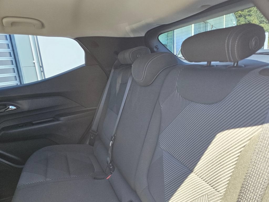 2027 Chevrolet Bolt LT - Photo 20