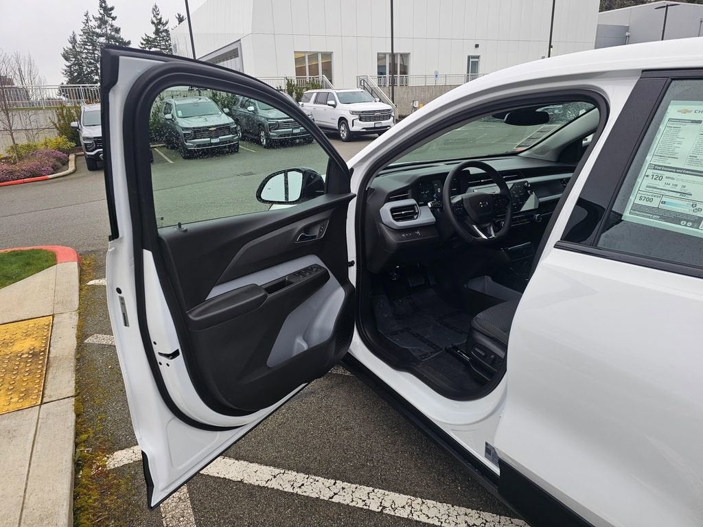 2027 Chevrolet Bolt LT