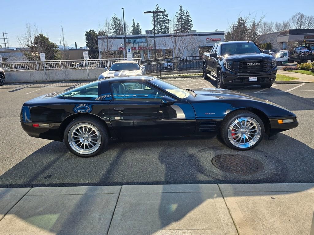 1994 Chevrolet Corvette 2dr Coupe Hatchback