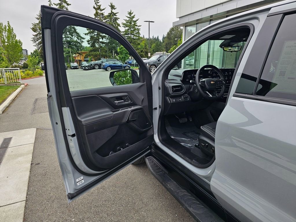 2026 Chevrolet Silverado EV LT - Max Range