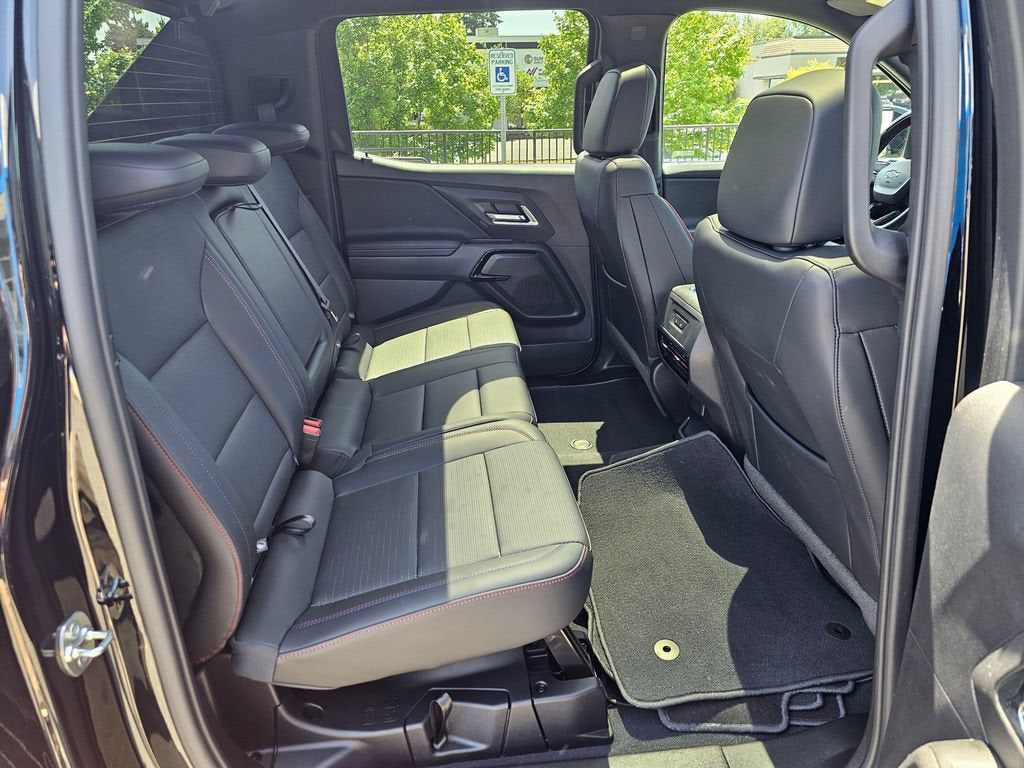 2025 Chevrolet Silverado EV RST - Max Range