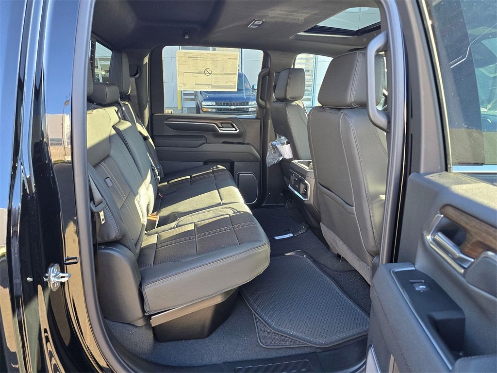 2026 Chevrolet Silverado 3500 HD High Country DRW