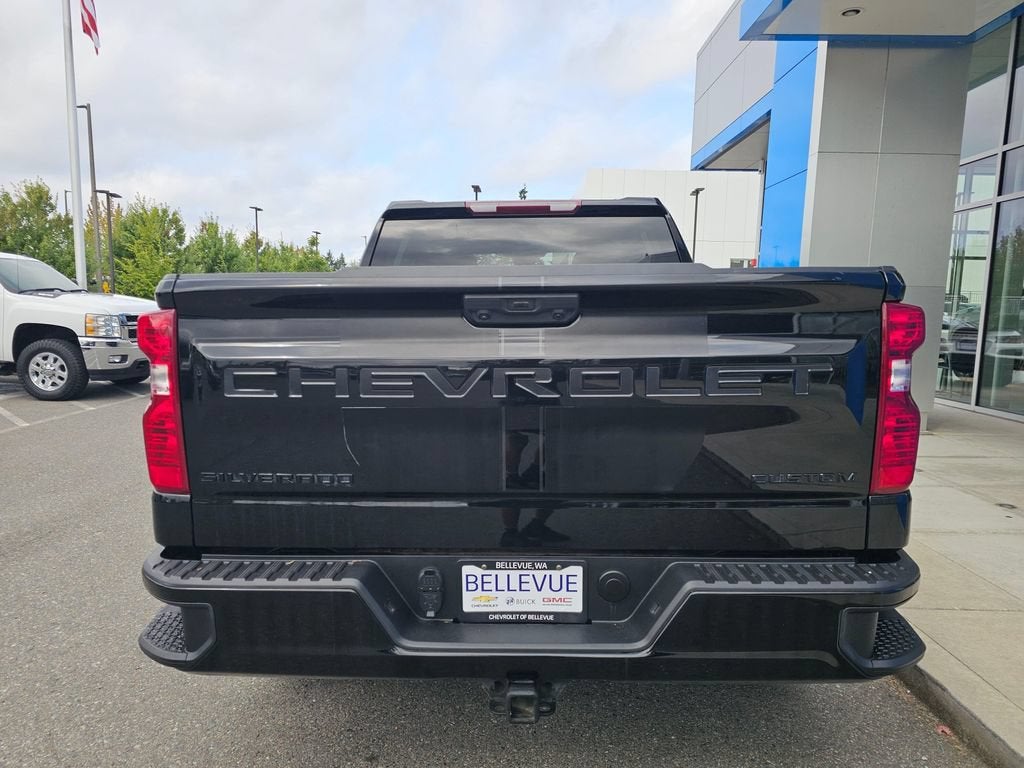 2023 Chevrolet Silverado 1500 Custom