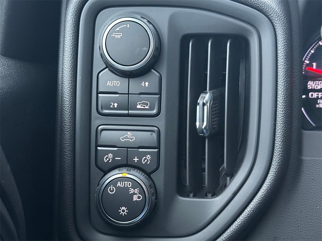 2025 Chevrolet Silverado 1500 WT