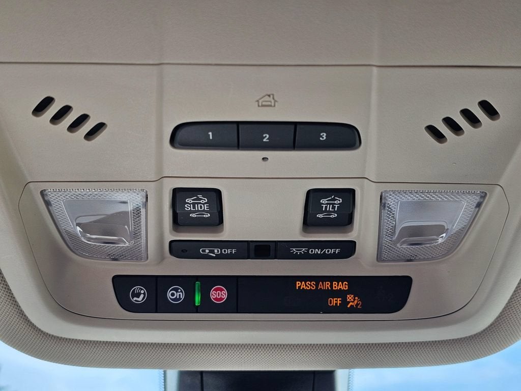 2020 GMC Acadia Denali