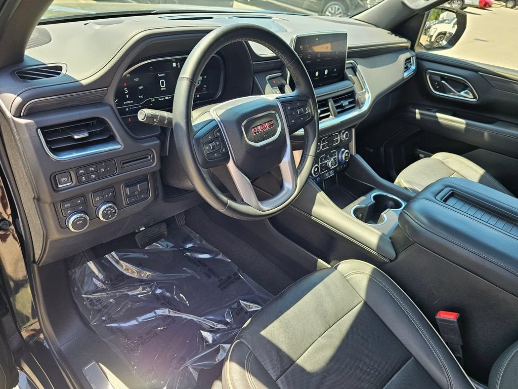 2023 GMC Yukon SLT