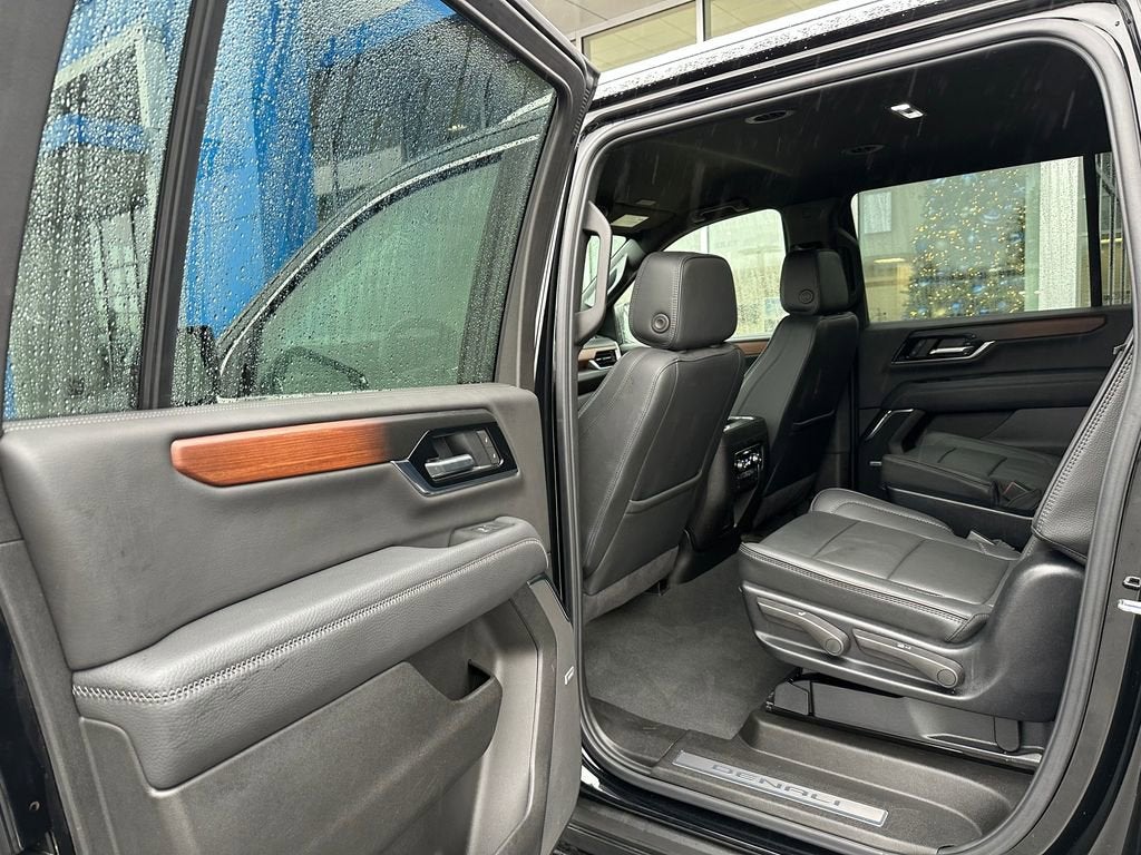 2025 GMC Yukon XL Denali