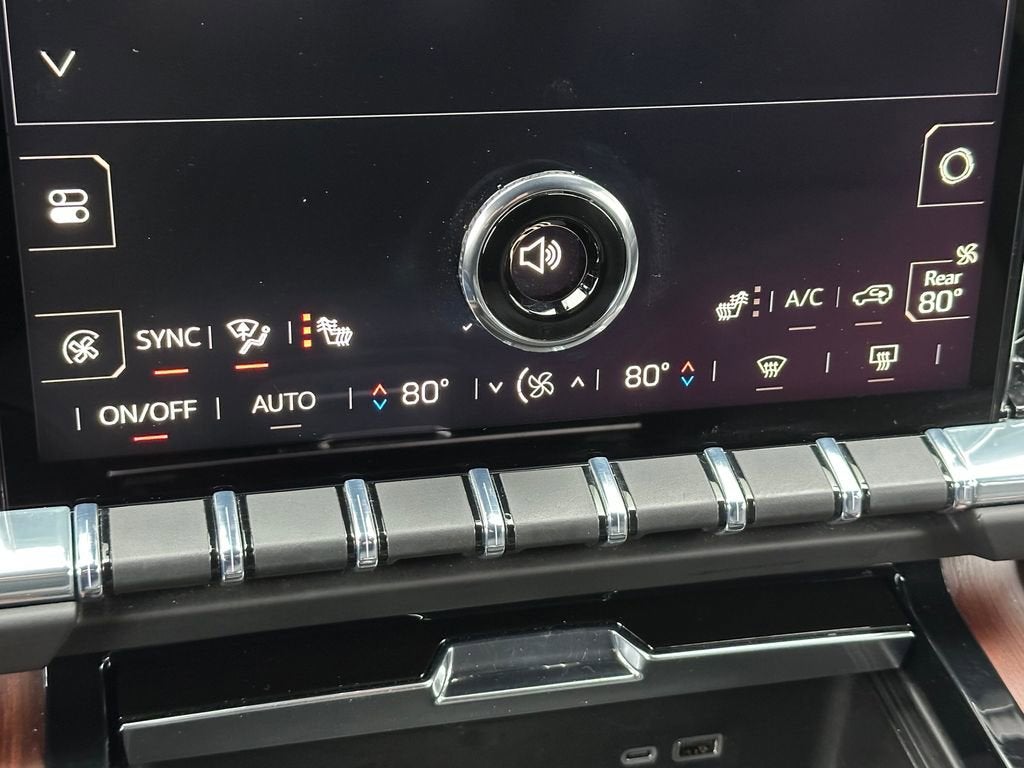 2025 GMC Yukon XL Denali