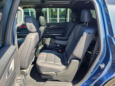 2025 Chevrolet Traverse RS