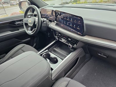 2026 Chevrolet Suburban LS