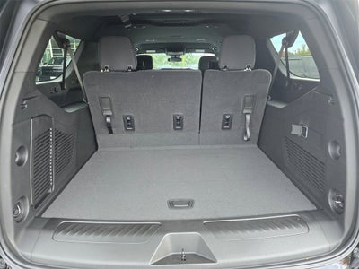 2025 Chevrolet Suburban LS