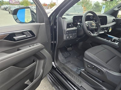 2025 Chevrolet Suburban LS