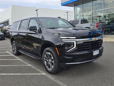 2025 Chevrolet Suburban LS