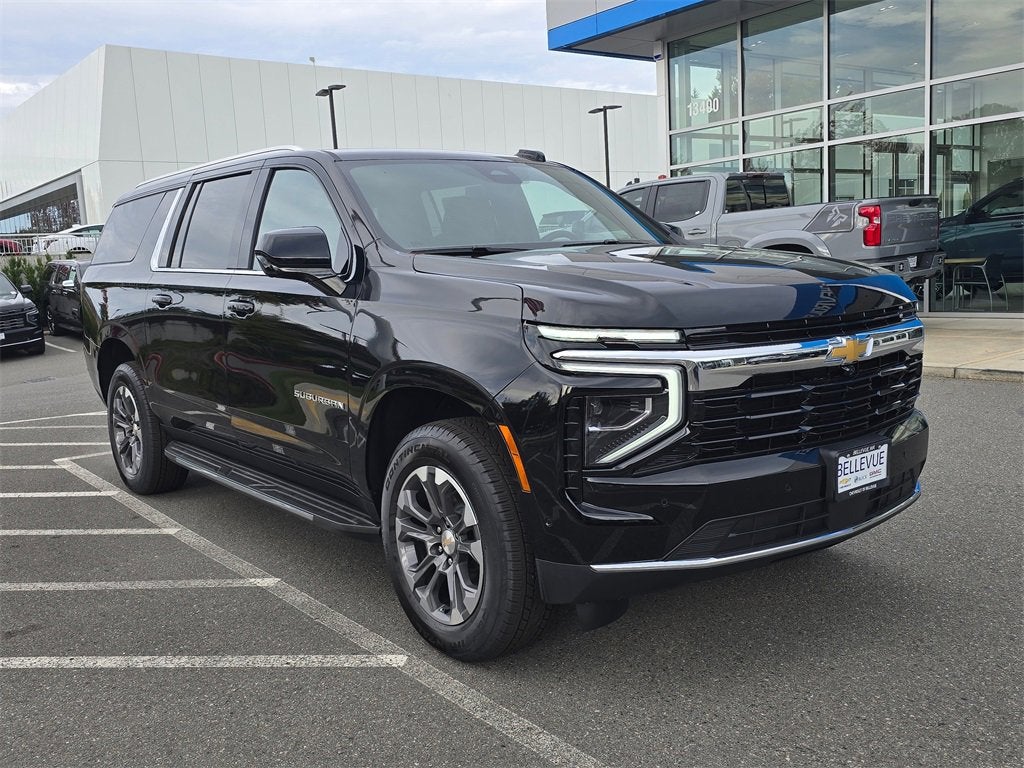 2025 Chevrolet Suburban LS