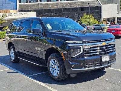 2026 Chevrolet Suburban LT