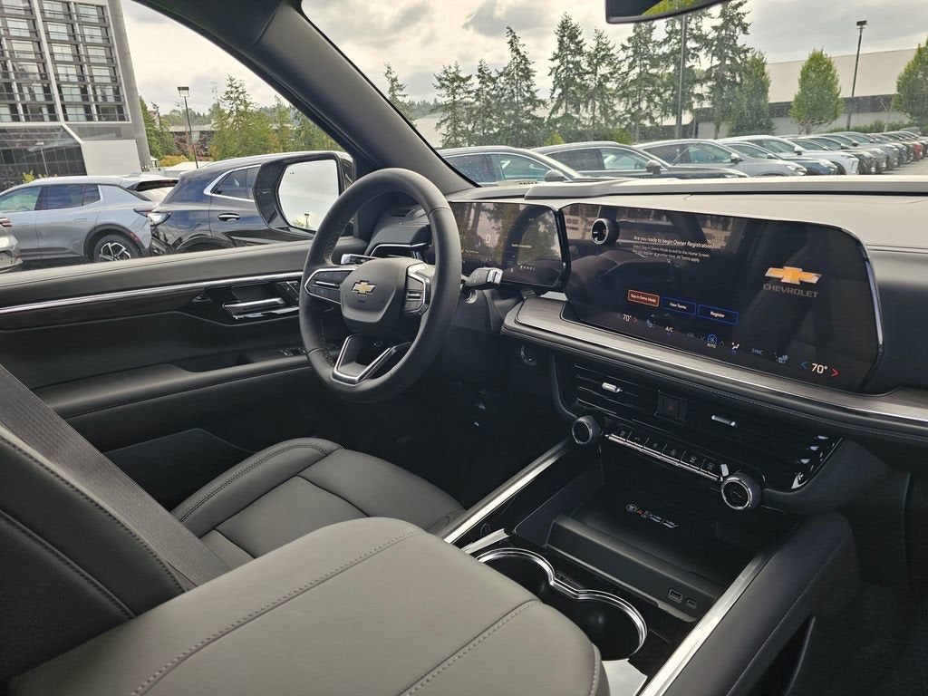 2026 Chevrolet Suburban LT