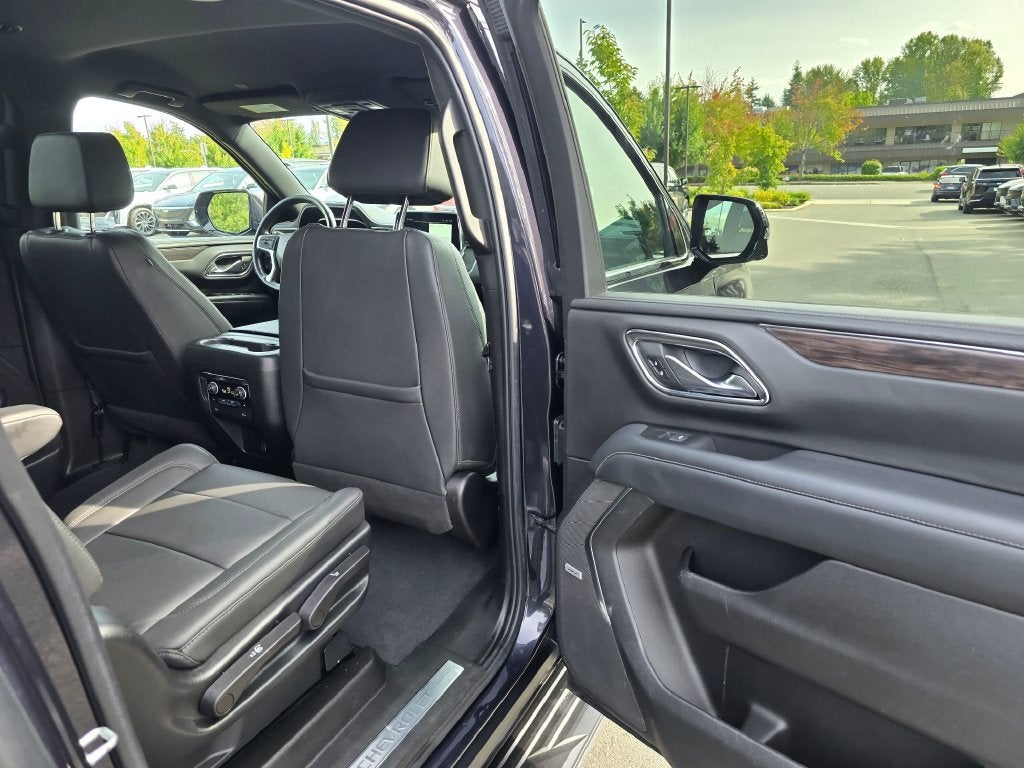 2022 Chevrolet Suburban LT