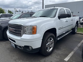 2011 GMC Sierra 2500 HD Denali