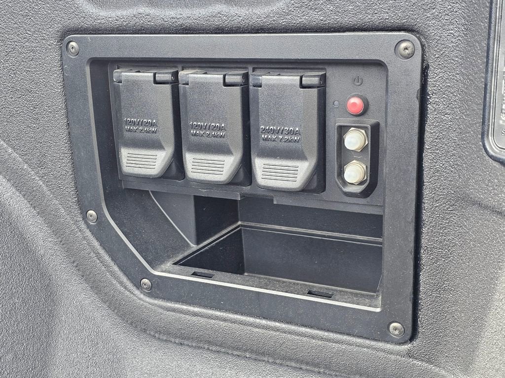 2025 GMC Sierra EV Max Range Denali