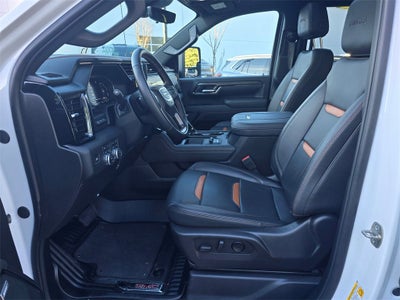 2025 GMC Sierra 3500 HD AT4