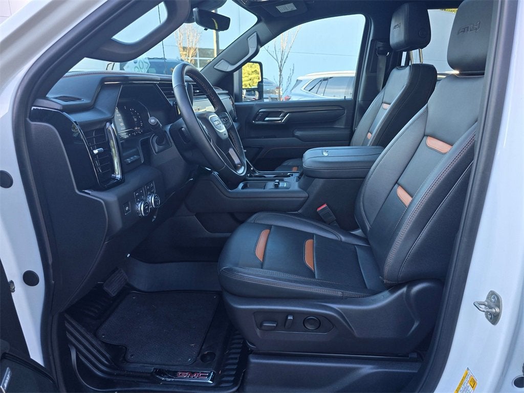2025 GMC Sierra 3500 HD AT4