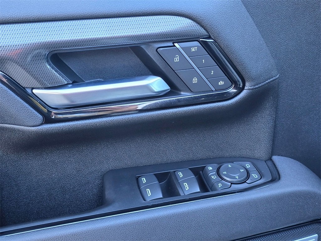 2025 GMC Sierra 3500 HD AT4