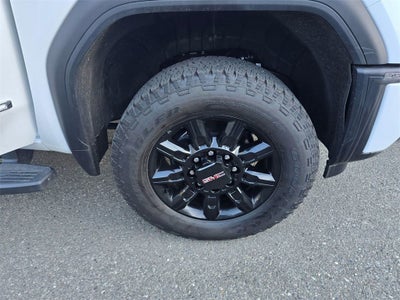 2025 GMC Sierra 3500 HD AT4