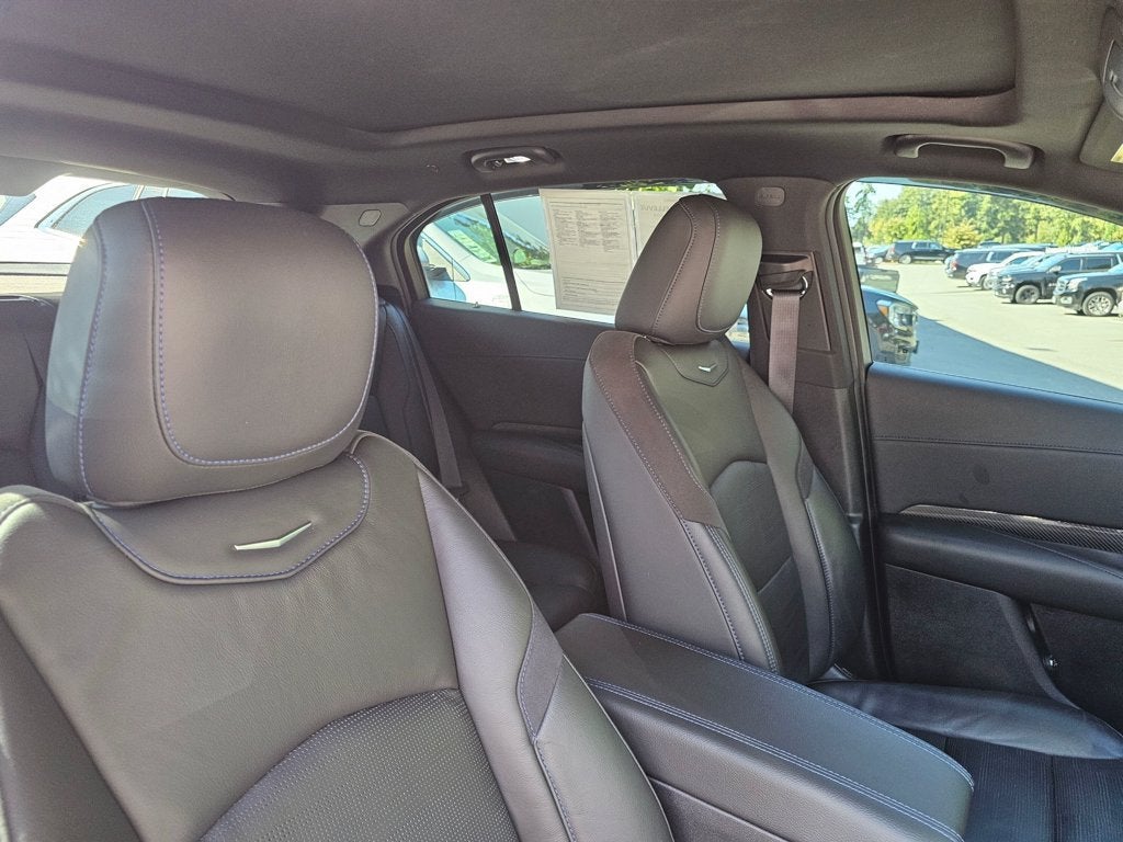 2024 Cadillac XT4 Sport