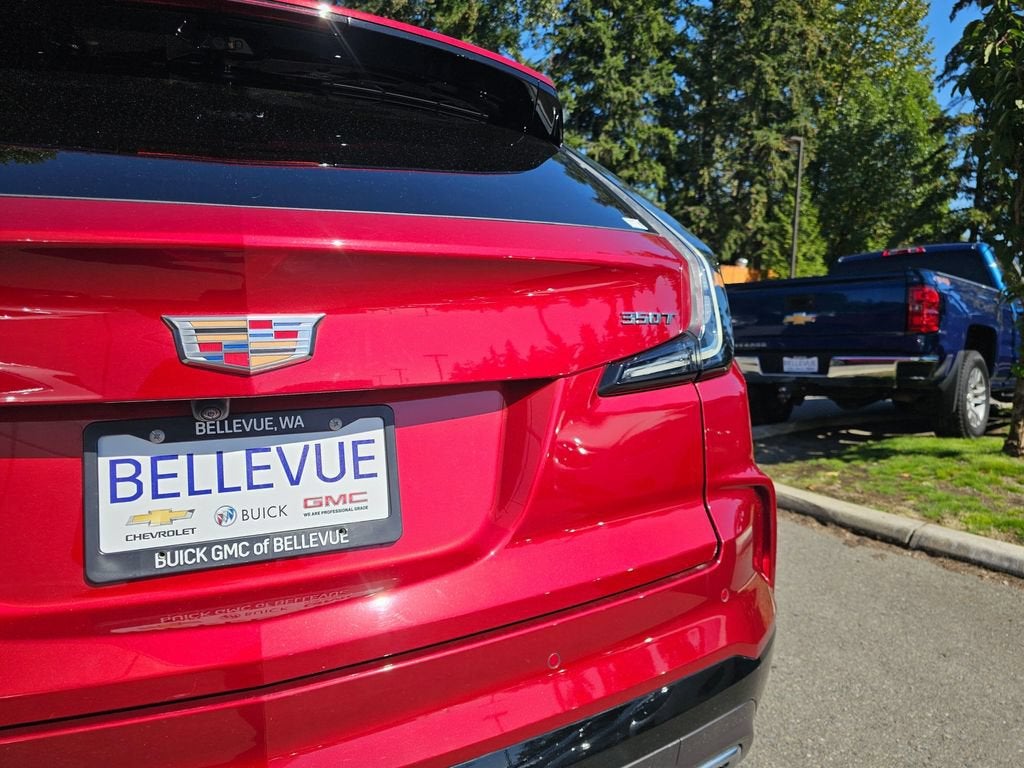 2024 Cadillac XT4 Sport