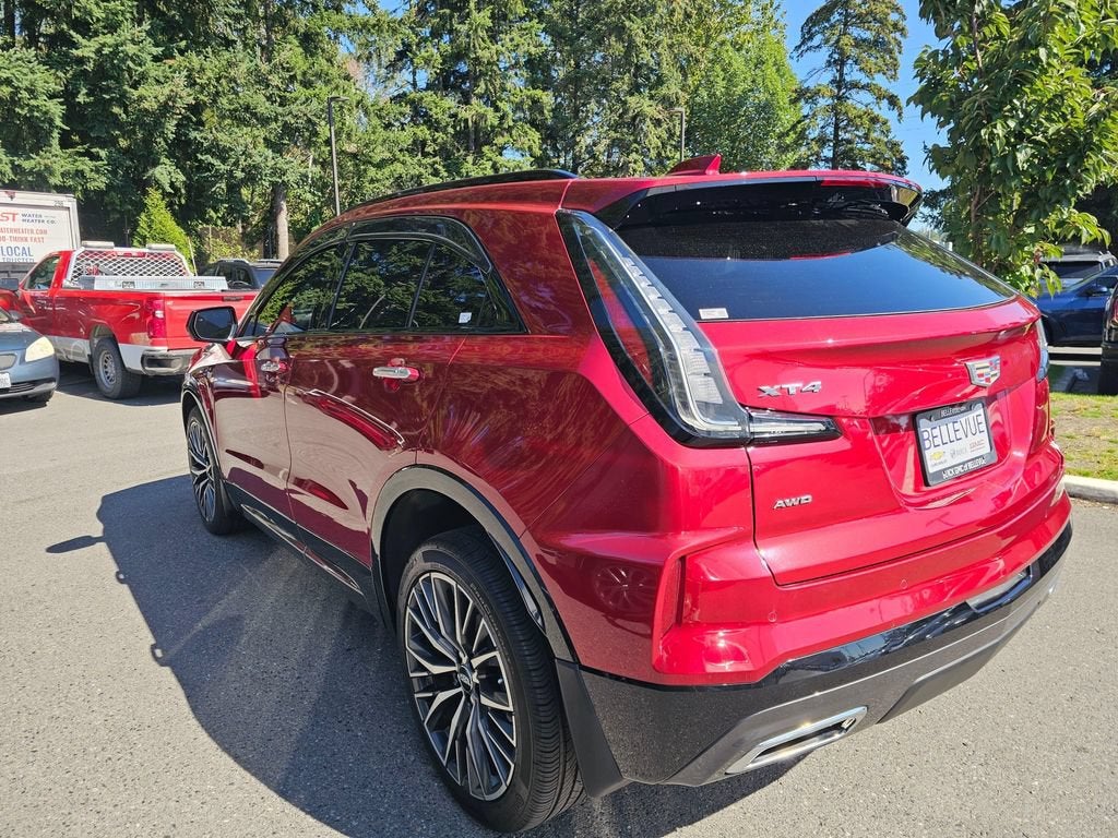 2024 Cadillac XT4 Sport