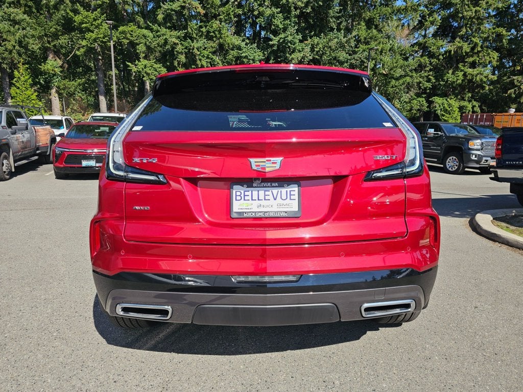 2024 Cadillac XT4 Sport