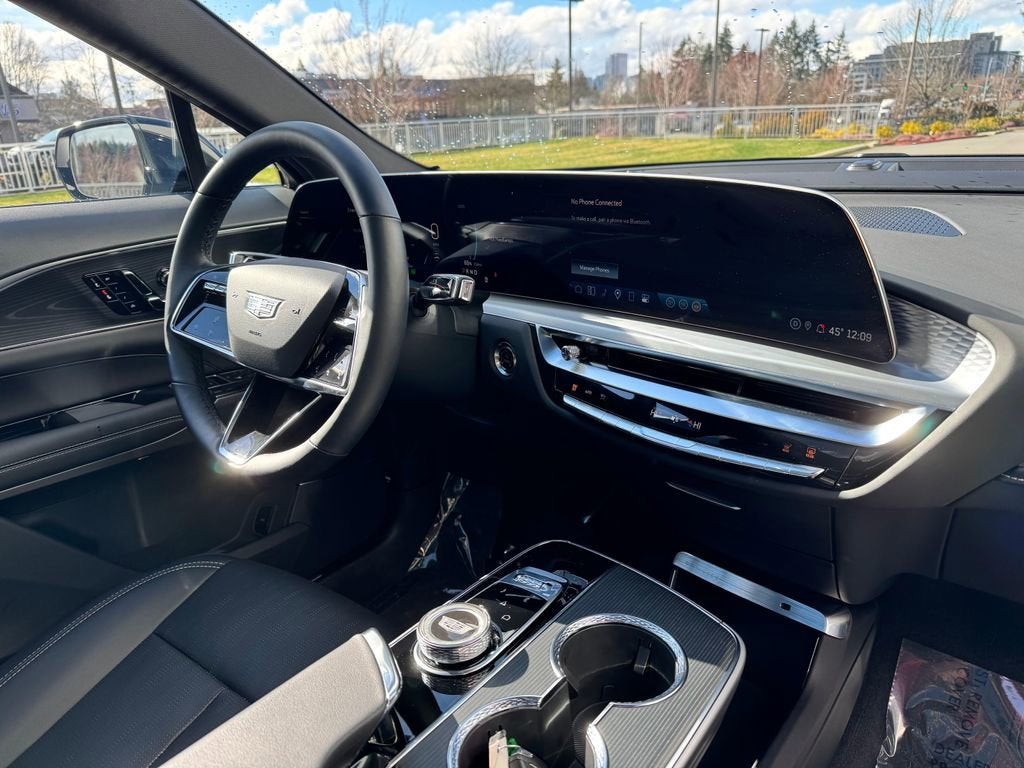 2025 Cadillac LYRIQ Sport 1