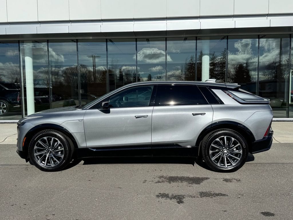 2025 Cadillac LYRIQ Sport 1