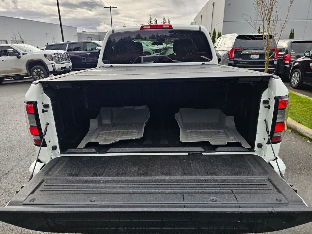 2023 Nissan Frontier SV