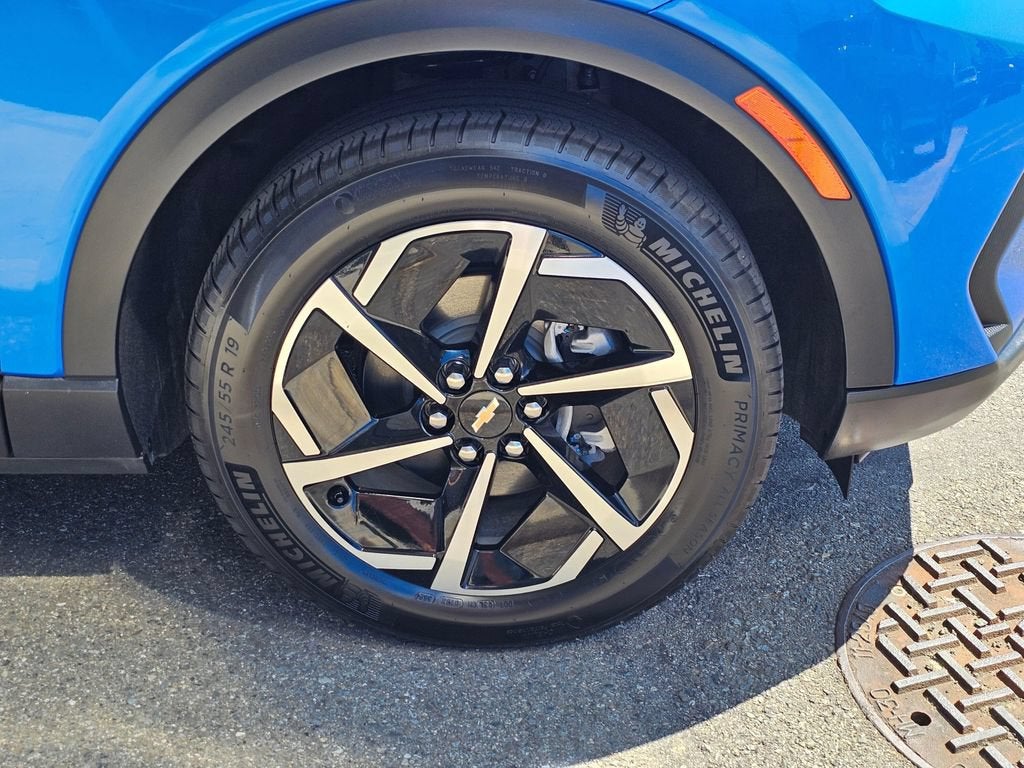 2025 Chevrolet Equinox EV LT