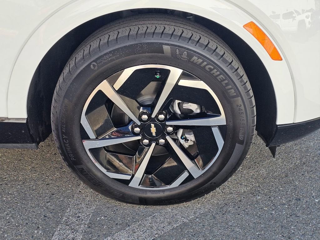 2025 Chevrolet Equinox EV LT