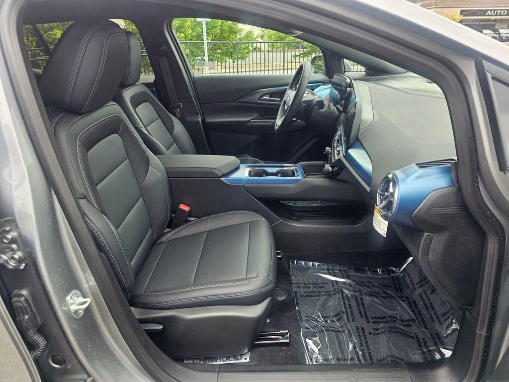 2026 Chevrolet Equinox EV 2LT - Photo 11