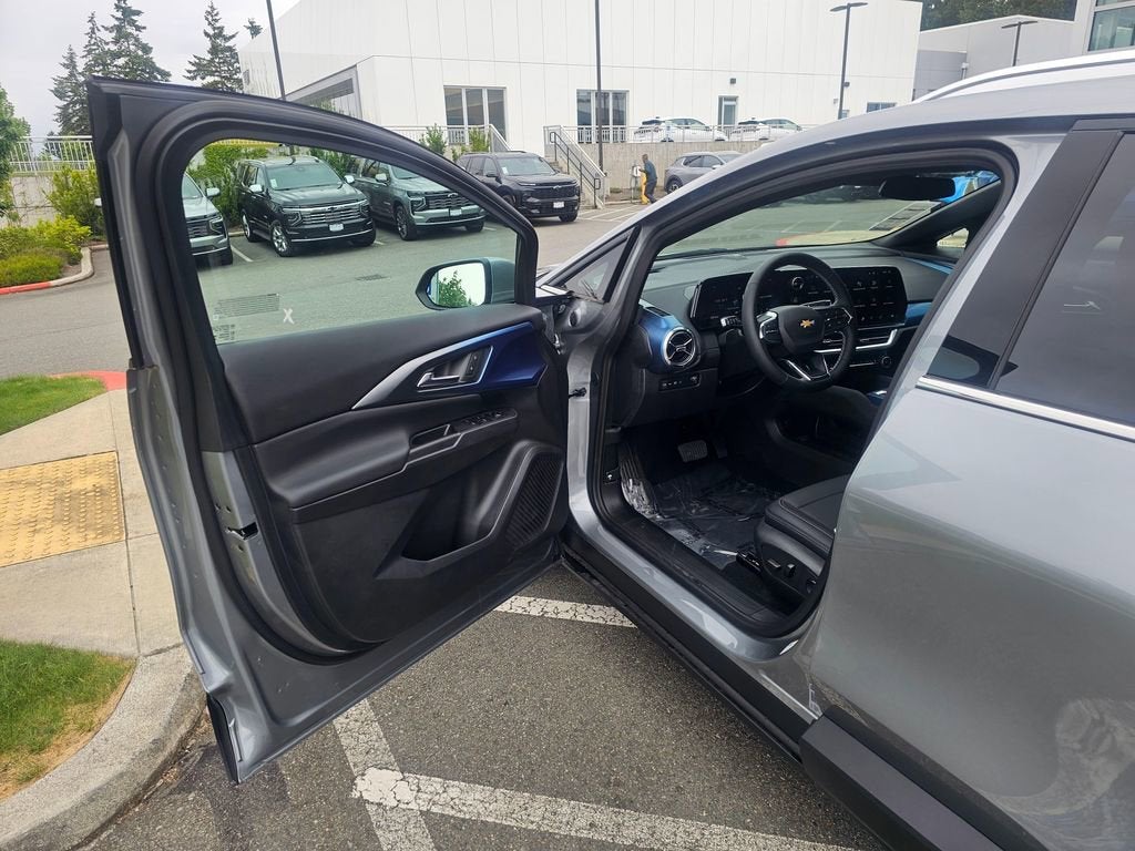2026 Chevrolet Equinox EV 2LT - Photo 18