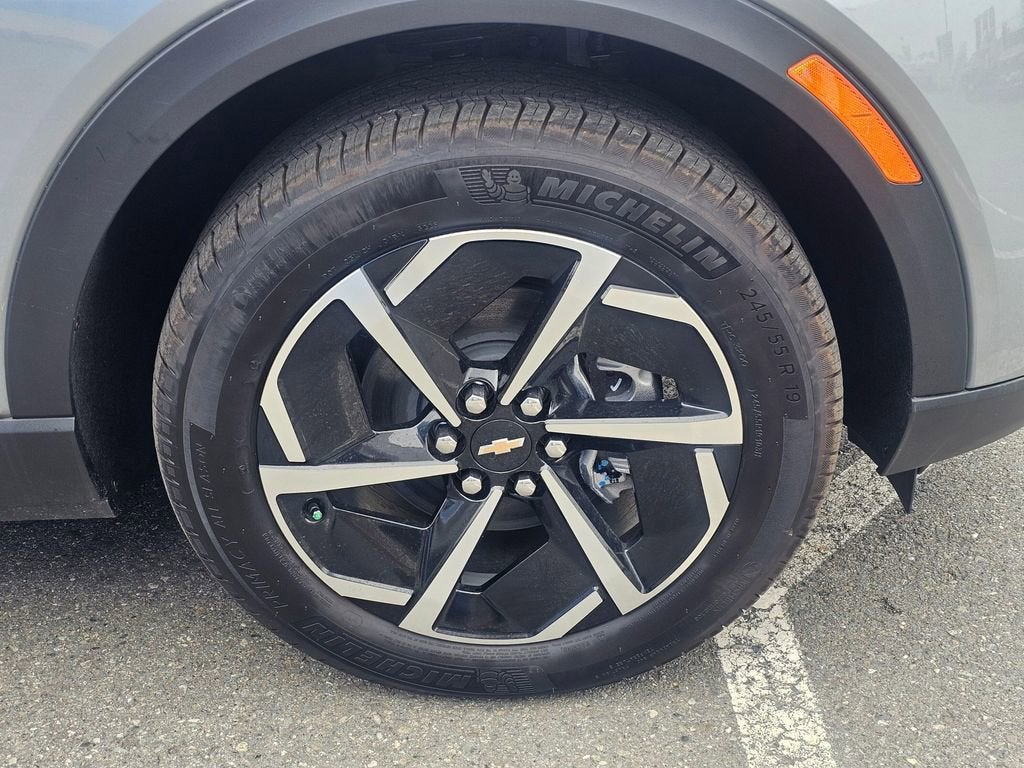 2026 Chevrolet Equinox EV 2LT - Photo 9