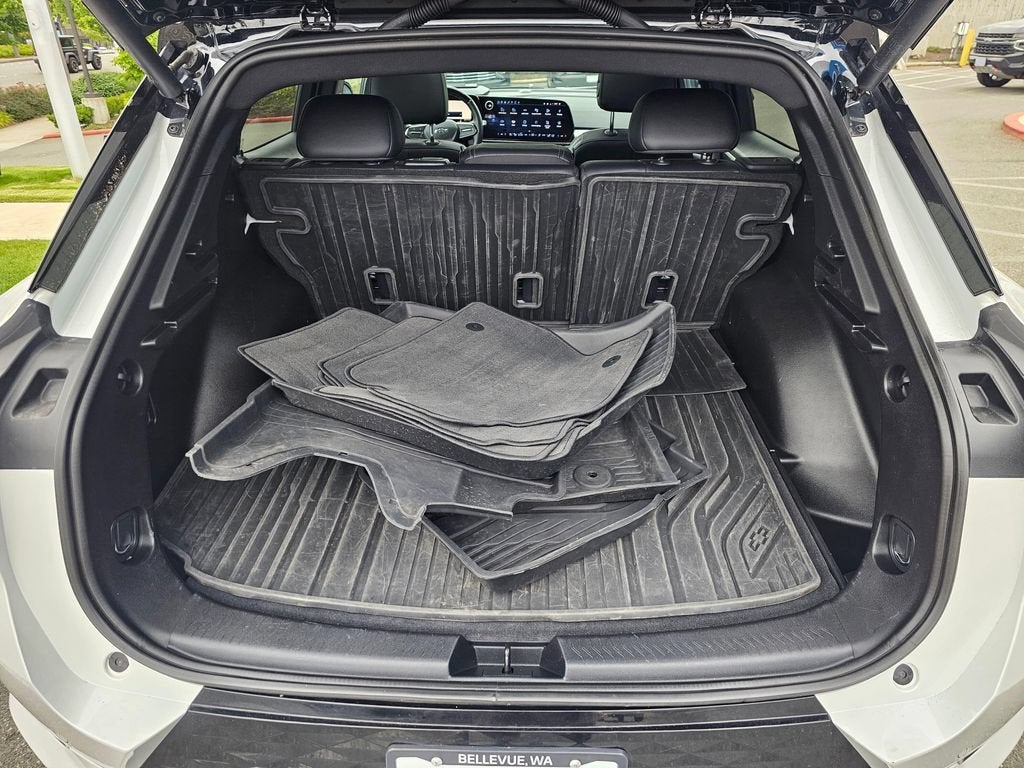2025 Chevrolet Equinox EV RS