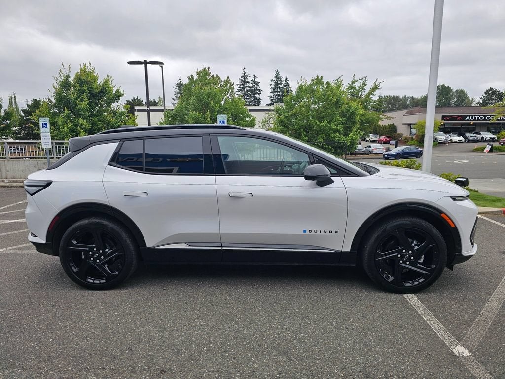 2025 Chevrolet Equinox EV RS