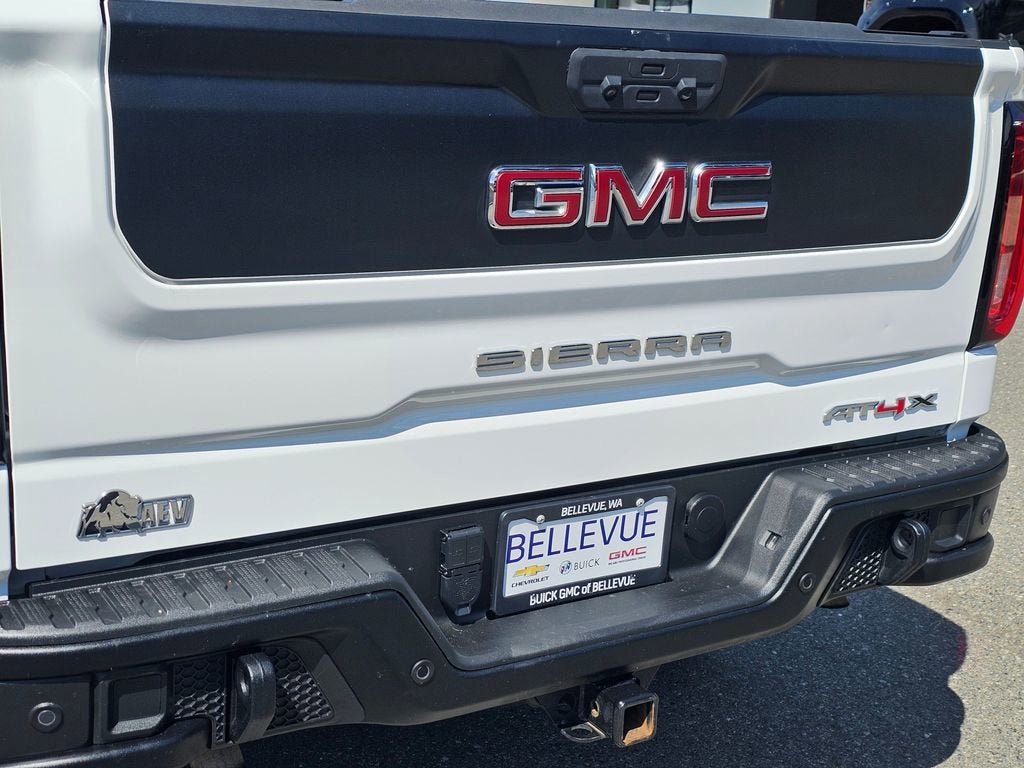 2024 GMC Sierra 1500 AT4X