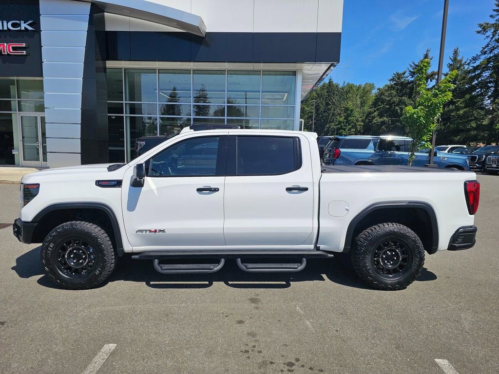 2024 GMC Sierra 1500 AT4X