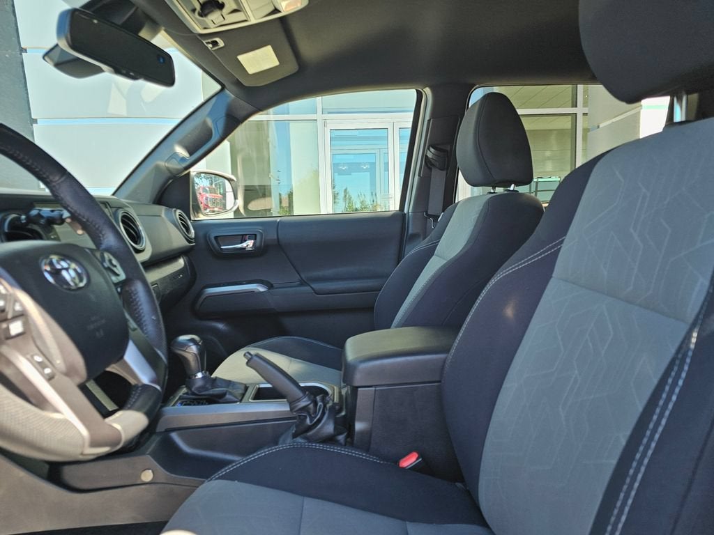 2021 Toyota Tacoma 4WD SR5