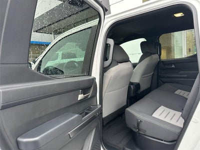 2024 Toyota Tacoma 4WD SR5