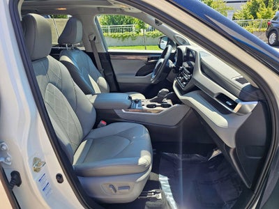 2020 Toyota Highlander Platinum