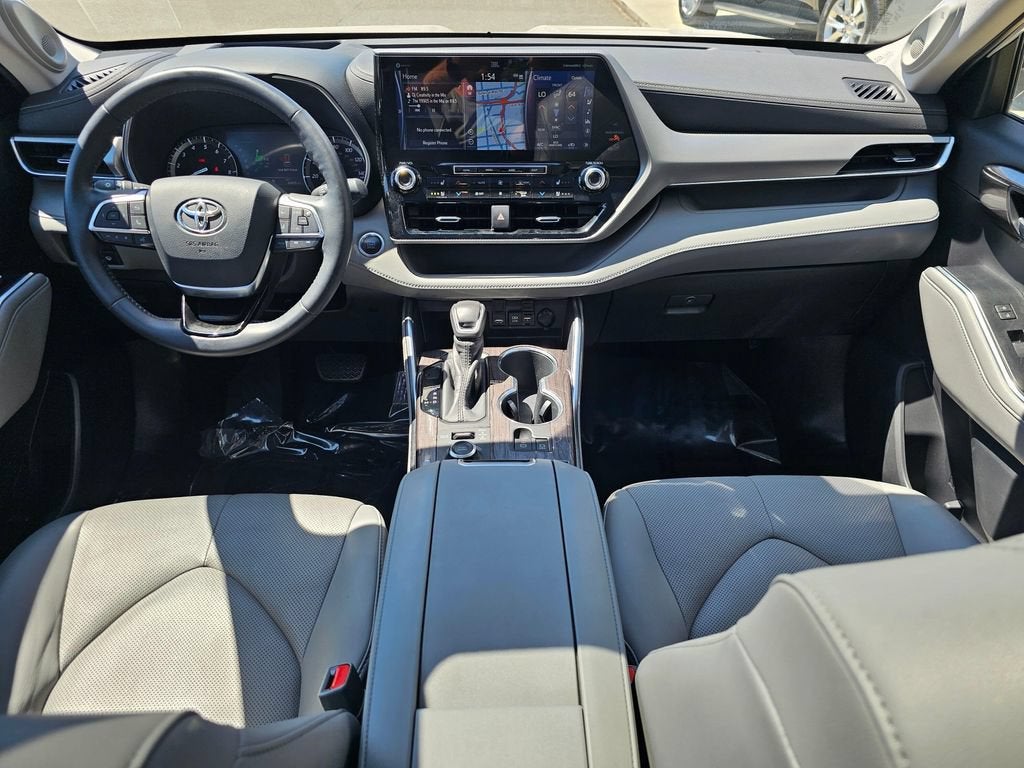 2020 Toyota Highlander Platinum