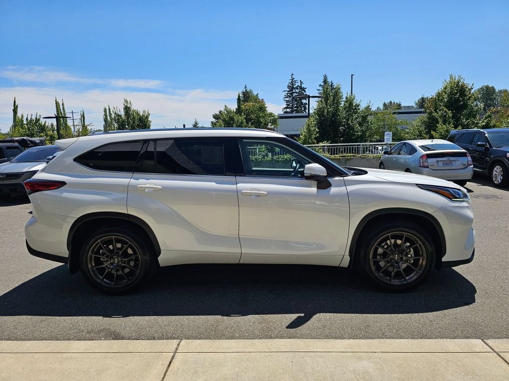 2020 Toyota Highlander Platinum
